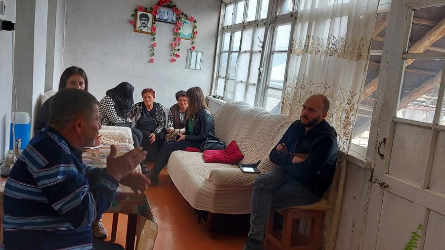Արցախի ՄԻՊ ներկայացուցիչներն այցելել են Խրամորթից Այգեստանում ժամանակավոր բնակություն հաստատած տեղահանված ընտանիքներին
