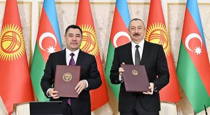Ադրբեջանի և Ղրղզստանի նախագահները ռազմավարական գործընկերության հռչակագիր են ստորագրել

 |factor.am|