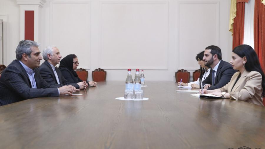 Ռուբեն Ռուբինյանը Իրանի դեսպանի հետ հանդիպմանը բարձր է գնահատել Հայաստանի տարածքային ամբողջականության վերաբերյալ Իրանի դիրքորոշումը
