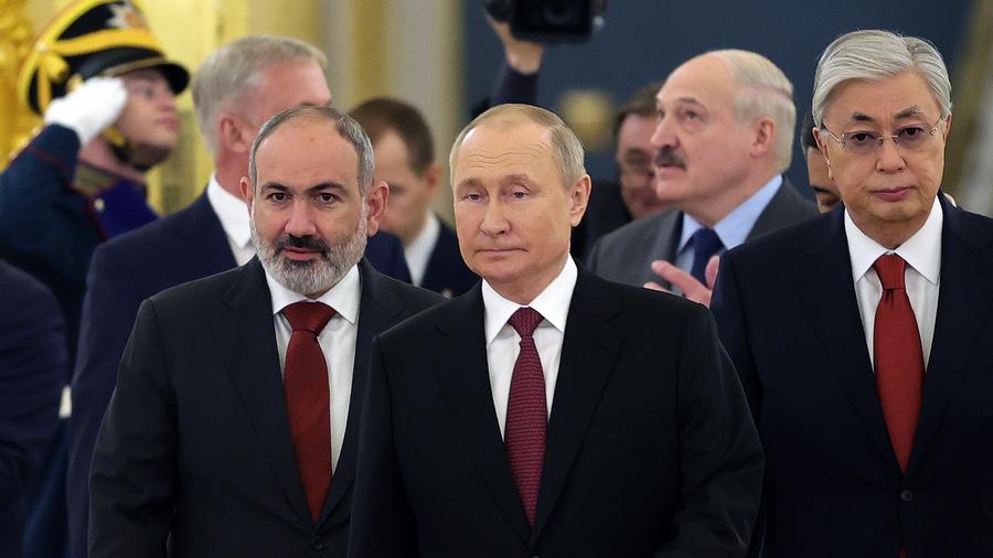 Հայաստանն ինչպե՞ս է դիմել ՀԱՊԿ-ին ու ՌԴ-ին․ Բաբայան - Քոչինյան բանավեճի հետքերով