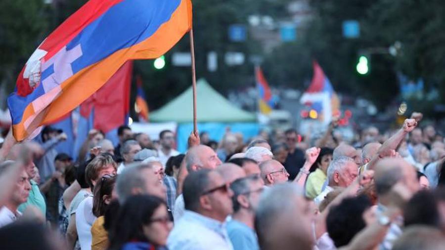 Ընդդիմությունը բողոքի ակցիա է անցկացնում Բաղրամյան պողոտայում |armenpress.am|