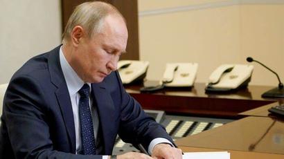 Պուտինը հրամանագիր է ստորագրել Ռուսաստանի արտարժութային պարտքը ռուբլով մարելու մասին