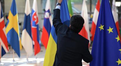 Ուկրաինային և Մոլդովային ԵՄ անդամի թեկնածուի կարգավիճակ տրամադրելը Եվրոպայի ներքին գործն է․ Պեսկով