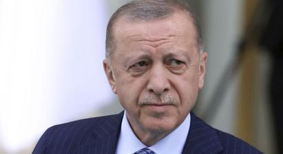 Թուրքիայի արդարադատության նախարարությունը հայտարարել է, որ նախագահի պաշտոնում Էրդողանի 3-րդ առաջադրումն օրինական է
 |tert.am|