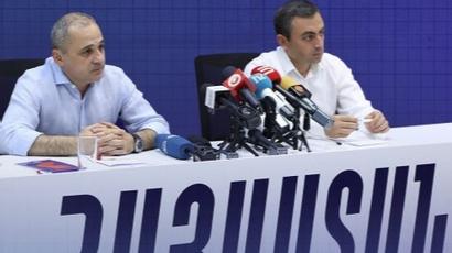 ԱԺ-ն հուլիսի 1-ին Իշխան Սաղաթելյանին և Վահե Հակոբյանին պաշտոններից զրկելու հարցով արտահերթ նիստ կգումարի

