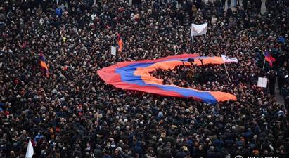 Էլեկտրոնային հարցաթերթիկներով 10-օրյա մարդահամար՝ Հայաստանում. ինչ հարցերի են պատասխանելու քաղաքացիները

 |armenpress.am|