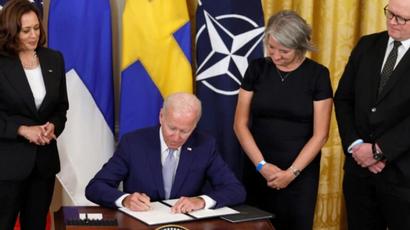 Պուտինը ստացավ այն, ինչից խուսափում էր. Բայդենը ստորագրել է Ֆինլանդիայի և Շվեդիայի անդամակցությունը ՆԱՏՕ-ին հաստատող փաստաթղթերը
 |tert.am|