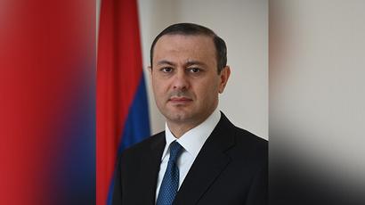 Возвращение армянских военнопленных – результат договоренности в ходе трехсторонней встречи – Армен Григорян 