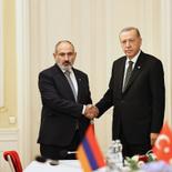The meeting between RA Prime Minister Nikol Pashinyan and Turkish President Recep Tayyip Erdogan has started in Prague, the RA government reports. Earlier on October 6, the four-way meeting of Armenian Prime Minister Nikol Pashinyan, French President Emmanuel Macron, European Council President Charles Michel, and Azerbaijani President Ilham Aliyev took place in Prague.