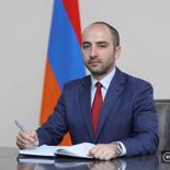 A statement was adopted following the quadrilateral meeting of Armenian Prime Minister Nikol Pashinyan, French President Emmanuel Macron, European Council President Charles Michel, and Azerbaijani President Ilham Aliyev held in Prague on October 6, spokesperson of the Ministry of Foreign Affairs of Armenia Vahan Hunanyan clarified several issues related to the statement in an interview with ARMENPRESS.