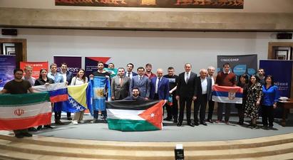 Երևանում տեղի է ունեցել Միկրոէլեկտրոնիկայի 17-րդ միջազգային օլիմպիադայի մրցանակաբաշխությունը
