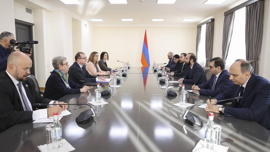 ՀՀ ԱԳ ղեկավարը կարևորել է ԵՄ քաղաքացիական առաքելության տեղակայումը Հայաստանում
