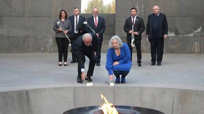 Իսրայելի ԱԳ նախարարության բարձրաստիճան պաշտոնյաները հարգանքի տուրք են մատուցել Հայոց ցեղասպանության զոհերի հիշատակին
