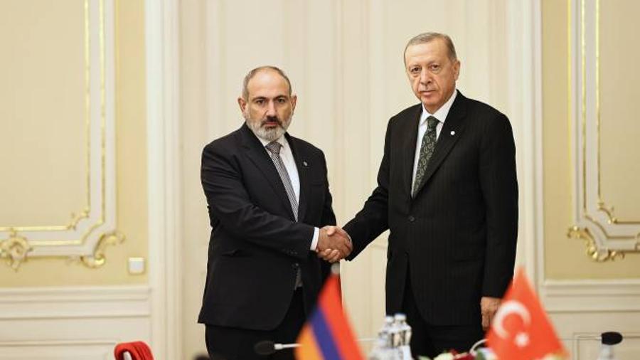 Nikol Pashinyan positively evaluates the meeting and telephone conversation with the President of Turkey