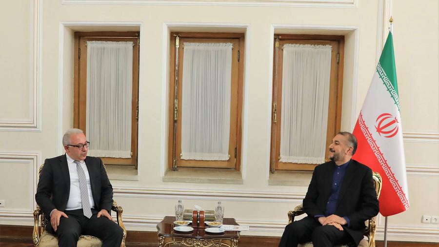 The Deputy Foreign Minister presented the position of the Armenian side on the settlement of Armenian-Azerbaijani relations in Iran