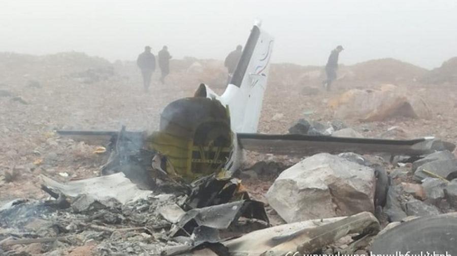 Ինքնաթիռի կործանման հետևանքով մահացած 2 անձինք ՌԴ քաղաքացիներ են․ ԱԻՆ 