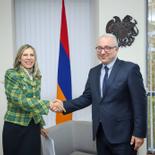 On December 1, Deputy Foreign Minister Mnatsakan Safaryan was presented with a copy of his credentials by the newly appointed Ambassador of the Arab Republic of Egypt to the Republic of Armenia, Soliman Gamil.