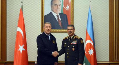 Ադրբեջանի և Թուրքիայի պաշտպանության նախարարները քննարկել են ռազմական համագործակցության զարգացման հարցեր
 |1lurer.am|
