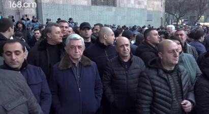 A protest action of RPA against Azerbaijan's blockade of Artsakh is taking place near the government building
