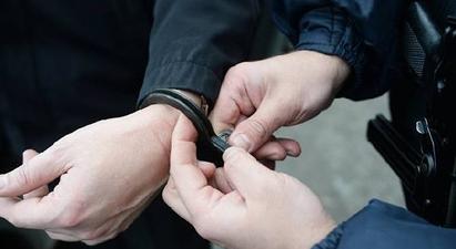 Քրեական ոստիկանության ծառայողները ապօրինի զենք-զինամթերք են հայտնաբերել. 7 անձ ձերբակալվել է
