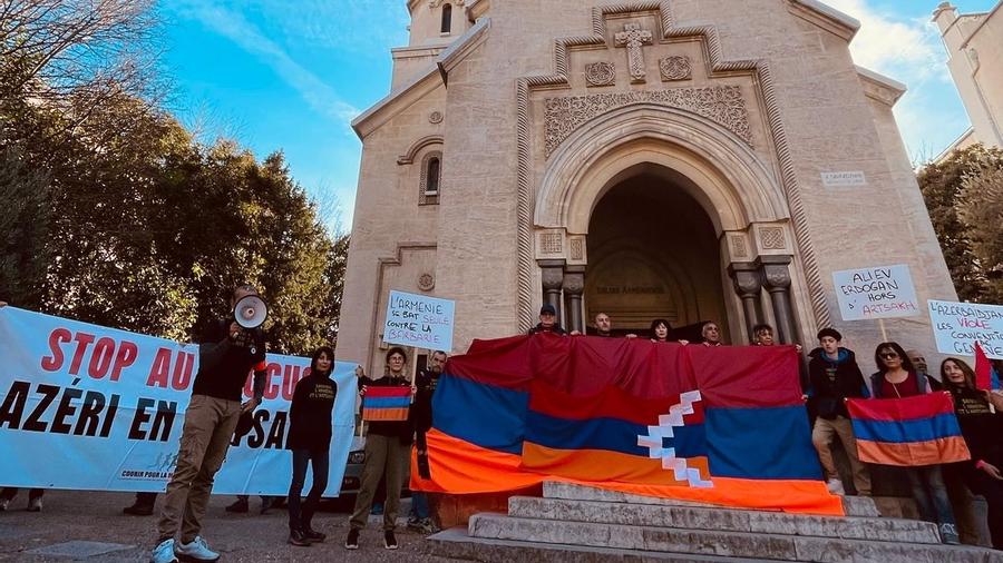 March in Marseille and Paris against the blockade of Artsakh |hetq.am|