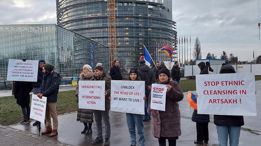 Today in the French city of Strasbourg, in front of the European Parliament, a protest was held in support of Artsakh