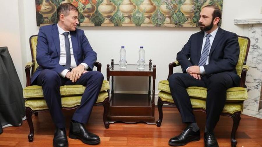 Ararat Mirzoyan discussed issues related to Armenia-EU partnership with Andrey Kovatchev, permanent rapporteur on Armenian issues in the European Parliament