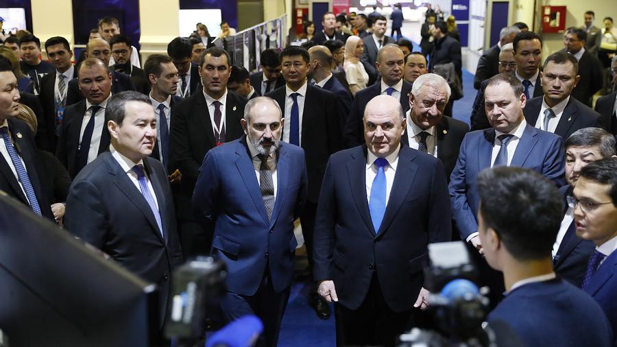 Թվային տնտեսության զարգացումը Հայաստանի համար եղել և մնում է կարևորագույն առաջնահերթություններից մեկը. վարչապետն Ալմաթիում մասնակցել է թվային համաժողովի լիագումար նիստին
