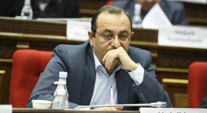 «Հայաստան» խմբակցությունը դատապարտում է Ոստիկանության Էրեբունու բաժնում փաստաբանների նկատմամբ բռնության դեպքը
 |armenpress.am|