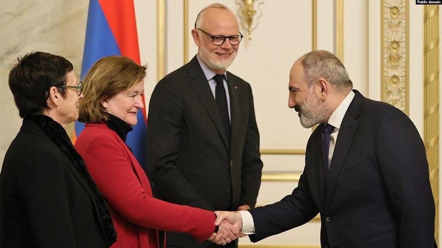 ԵՄ առաքելության նպատակը համոզվելն է, որ Հայաստանի տարածք ներխուժումներ չլինեն. ԵԽ պատգամավոր |azatutyun.am|