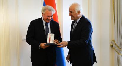 ՀՀ նախագահն ու Լյուքսեմբուրգի ԱԳ նախարարը քննարկել են Եվրամիության շրջանակներում փոխգործակցության խթանմանն ուղղված քայլերն ու ծրագրերը