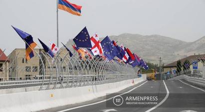 Կառավարությունը հավանություն է տվել Հայաստանի և Վրաստանի քաղաքացիների համար առանց վիզայի ճամփորդելու մասին համաձայնագիրը վավերացնելու օրենքի նախագծին
 |armenpress.am|