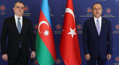 Ադրբեջանի և Թուրքիայի արտգործնախարարները հեռախոսազրույց են ունեցել