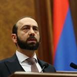 Yesterday in the parliament, Ararat Mirzoyan had the opportunity to ask questions in the foreign relations committee, where the foreign minister presented the activities of the foreign policy department last year. 4 Azerbaijani and so far 3 Armenian documents. According to the Armenian Foreign Minister, the number of documents exchanged between Yerevan and Baku regarding the peace treaty is this much. Armenia has not yet formulated its response to the latest Azerbaijani proposals.