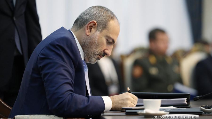 Նախկին քաղաքապետ Հրաչյա Սարգսյանը նշանակվել է վարչապետի խորհրդական
