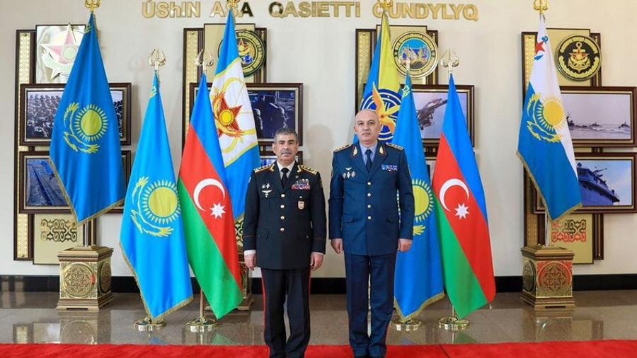Ադրբեջանն ու Ղազախստանը ռազմական ոլորտում համագործակցության հարցեր են քննարկել |factor.am|