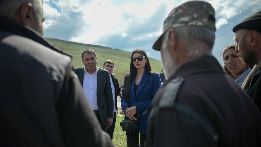Հայաստանի ՄԻՊ-ն այցելել է Գեղարքունիքի սահմանամերձ բնակավայրեր
