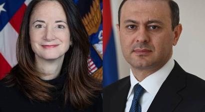 Հայաստանի անվտանգության խորհրդի քարտուղարը հանդիպել է ԱՄՆ Ազգային հետախուզության տնօրենի հետ
