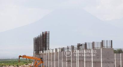 Մհեր Գրիգորյանը տեղեկություն չունի Երասխում կառուցվող մետաղաձուլական գործարանի վայրի տեղափոխության մասին |armenpress.am|