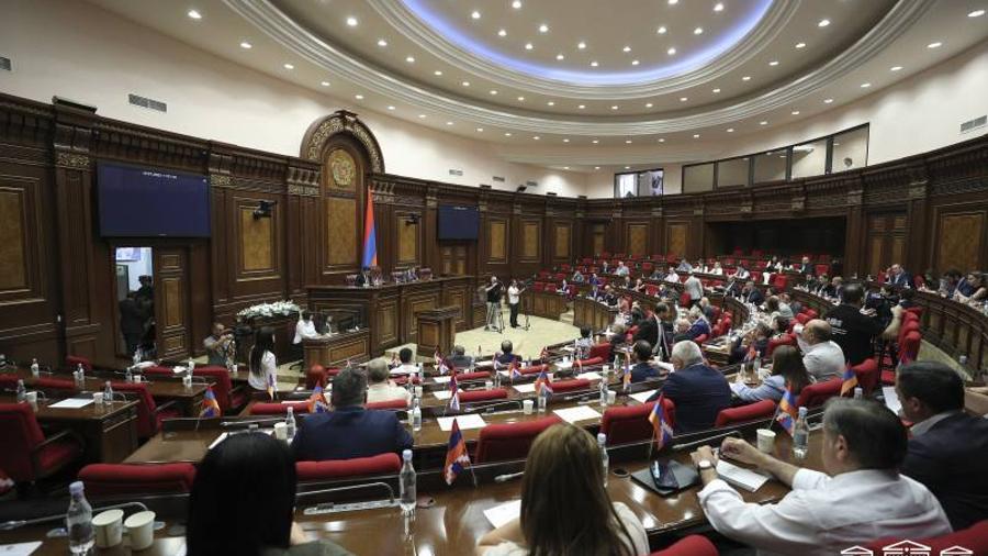 ԱԺ-ն լիագումար նիստում քննարկում է կառավարության ներկայացրած՝ Հռոմի ստատուտի վավերացման նախագիծը