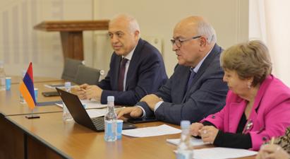 Հունգարիայի վարչապետի աշխատակազմի ներկայացուցիչները ՀՀ ՏԿԵ փոխնախարարից հետաքրքրվել են ԼՂ-ից բռնի տեղահանված անձանց կարիքների մասին