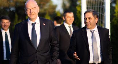 ՖԻՖԱ-ի նախագահը շնորհավորել է Արմեն Մելիքբեկյանին` ՀՖՖ նախագահի պաշտոնում վերընտրվելու կապակցությամբ
 |tert.am|