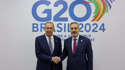 Լավրովը G20-ի շրջանակում հանդիպել է Թուրքիայի ԱԳ նախարարի հետ
