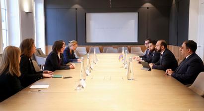 Արարատ Միրզոյանը ԿԽՄԿ նախագահի հետ հանդիպմանն ընդգծել է Ադրբեջանում պահվող անձանց վերադարձի կարևորությունը
