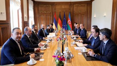 Բեռլինում Միրզոյանն ու Բայրամովը շարունակում են քննարկումները Հայաստան-Ադրբեջան հարաբերությունների կարգավորման գործընթացի հարցերի շուրջ
