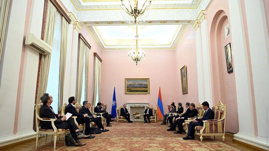 Նախագահական նստավայրում կայացել է Հանրապետության նախագահի և ՆԱՏՕ-ի գլխավոր քարտուղարի հանդիպումը
