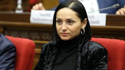 ԱԺ-ն քննարկեց հանձնաժողովի նախագահի պաշտոնում Ծովինար Վարդանյանի թեկնածության հարցը
 |armenpress.am|