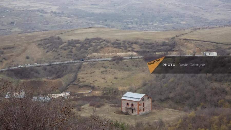 Գյուղի մասին չէ խոսքը, այլ գյուղի դիմաց գտնվող սահմանի. Փաշինյանը՝ Տավուշի մարզի մասին |armeniasputnik.am|