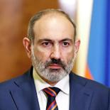  Ֆաշիզմի դեմ տարած հաղթանակում հայ ժողովրդի զավակների ժառանգության կրողը պետք է լինի Հայաստանի Հանրապետությունը, որ պետք է ավելի ու ավելի ամրապնդի իր տեղն ու դերը միջազգային հարաբերություններում՝ որպես միջազգային հանրության պատասխանատու անդամ, որը լեգիտիմության հենքի վրա իր ներդրումն է բերում միջազգային կայունությանն ու խաղաղությանը: Նաև այս պատճառով է կառավարությունը որդեգրել խաղաղության օրակարգը` այն հենելով Հայաստանի Հանրապետության միջազգայնորեն ճանաչված տարածքի վրա: Այսօր մենք ոգեկոչում ենք ոչ միայն ֆաշիզմի դեմ մղված պայքարում, այլև Հայաստանի Հանրապետության պետականության, անկախության, ինքնիշխանության համար իրենց կյանքը տված մեր նահատակներին:[Նիկոլ Փաշինյանի ուղերձը՝ Մայիսի 9-ի առիթով]