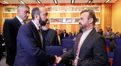 Արարատ Միրզոյանը Վիեննայում ցավակցություն է հայտնել միջազգային համաժողովին մասնակցող Իրանի ներկայացուցչին
